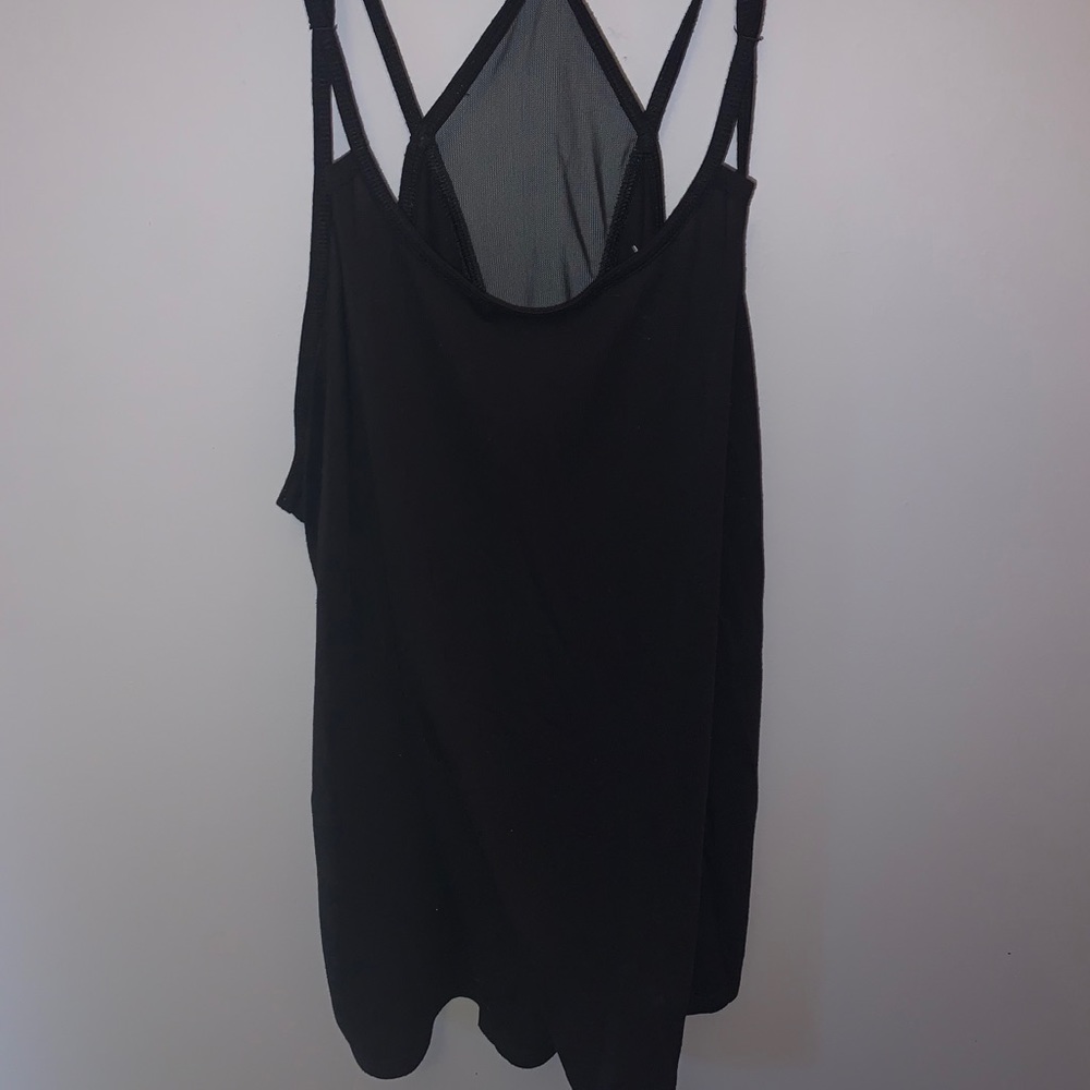 athletic tank top
